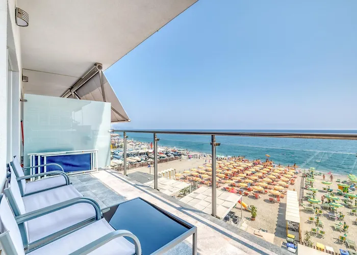 Lanterne Luxury 公寓 *