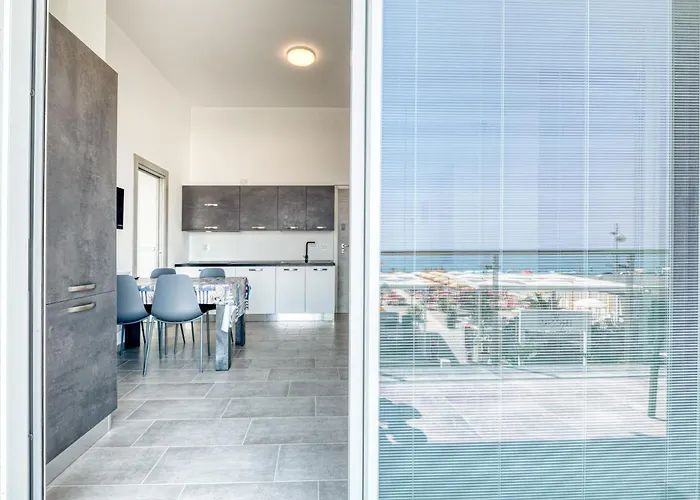 Lanterne Luxury Borghetto Santo Spirito