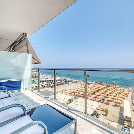 Lanterne Luxury 公寓 *