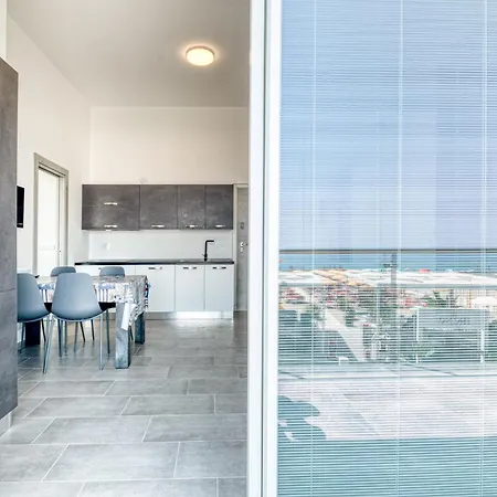 Lanterne Luxury בורגטו סנטו ספיריטו