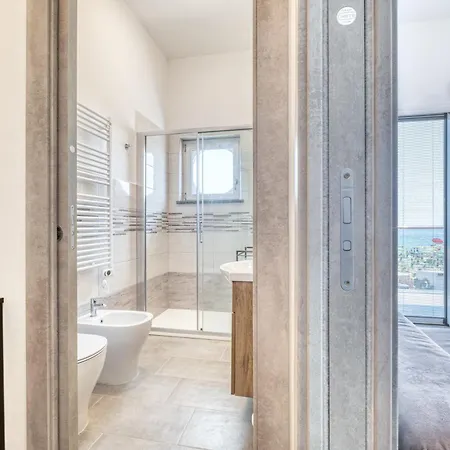 Lanterne Luxury בורגטו סנטו ספיריטו